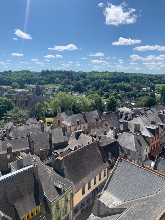La Cour Des Ursulines Hotel Josselin Luaran gambar